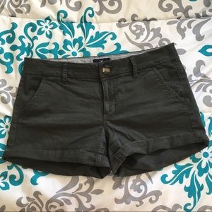 Grey stretch midi shorts